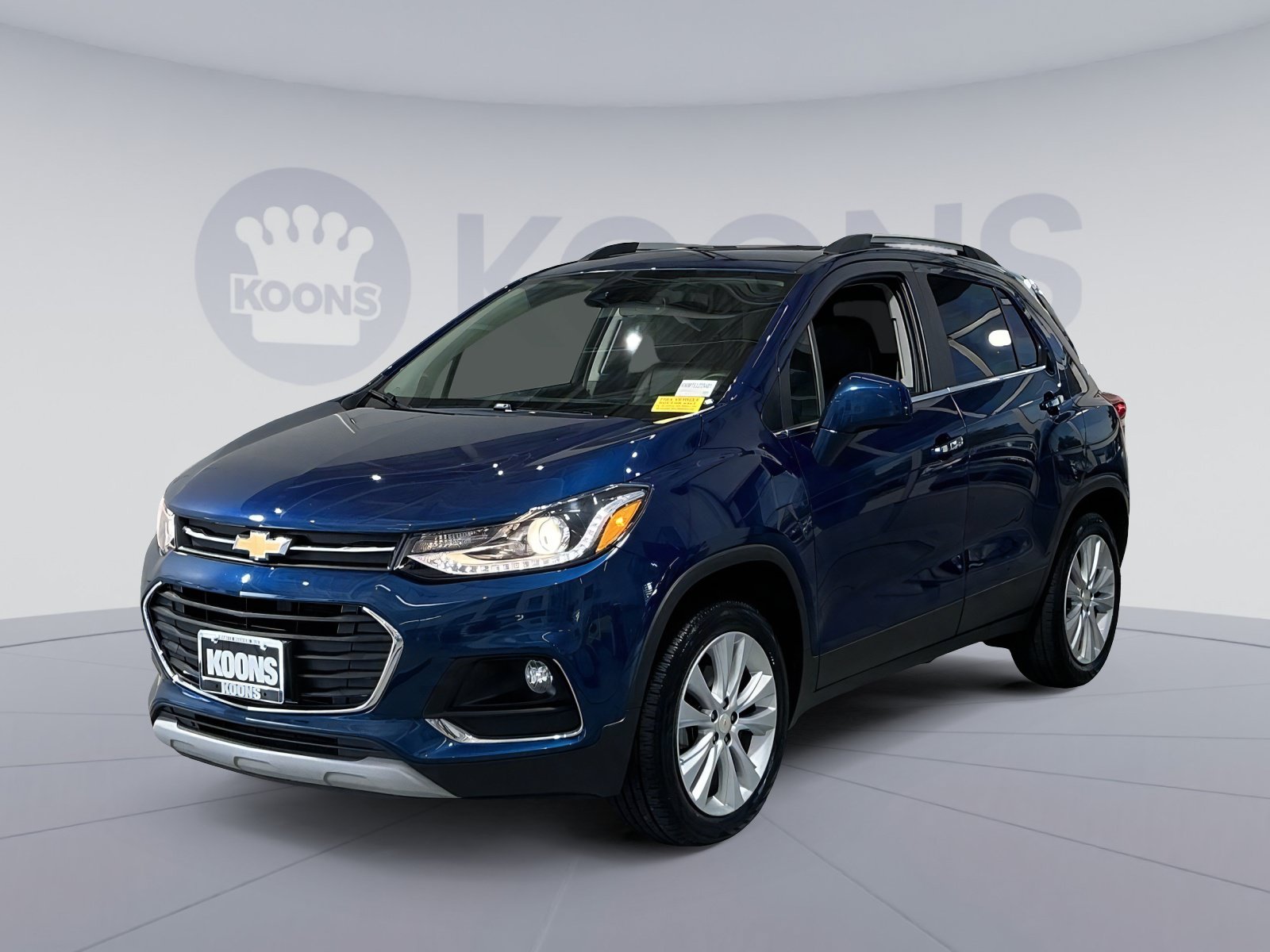 Used 2020 Chevrolet Trax Premier AWD/4WD image 1