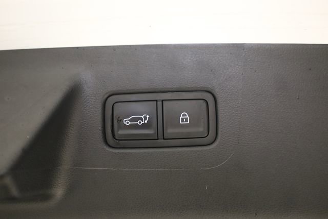 Used 2024 Hyundai Santa Fe Limited image 32