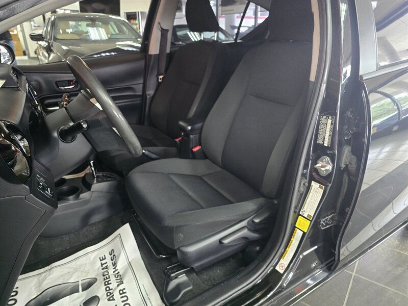 Used 2015 Toyota Prius C Two FWD image 9