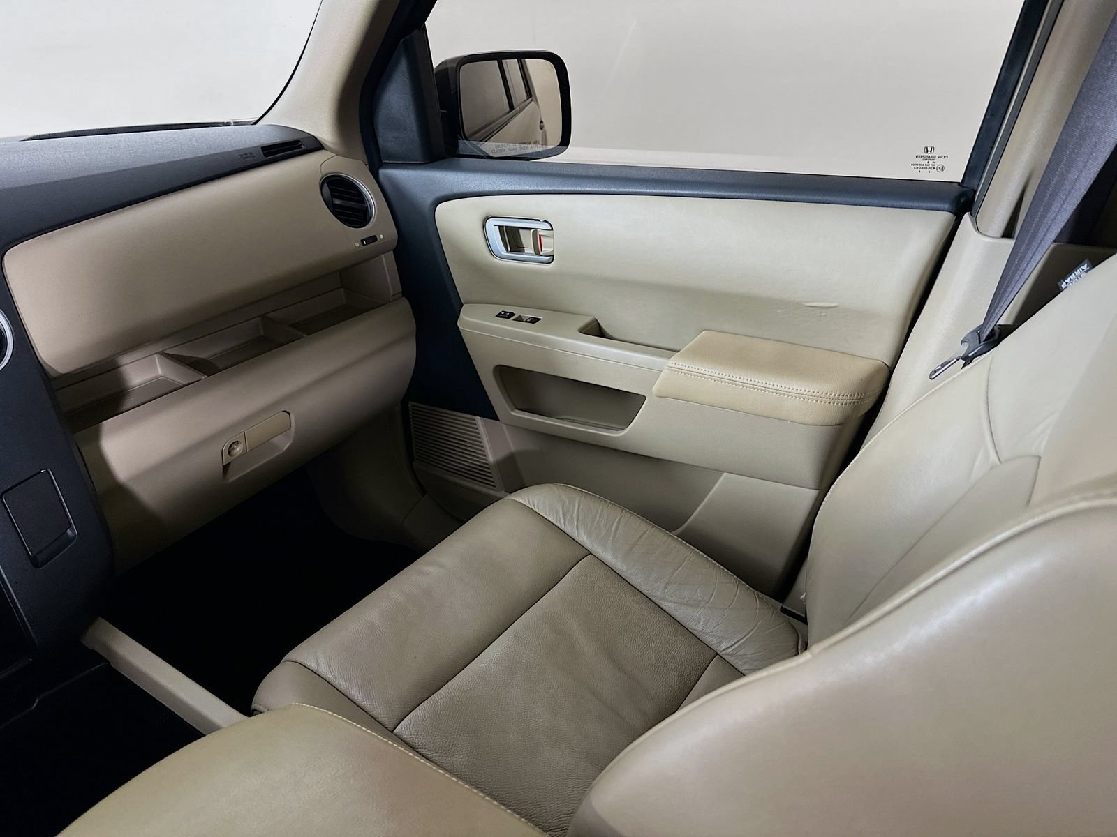 Used 2010 Honda Pilot EX-L image 23