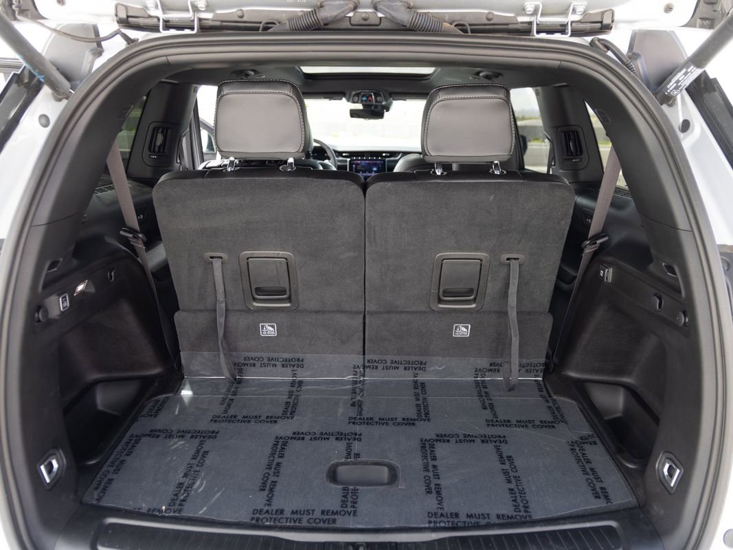 Used 2025 Jeep Grand Cherokee L Limited w/ Luxury Tech Group II AWD/4WD image 25