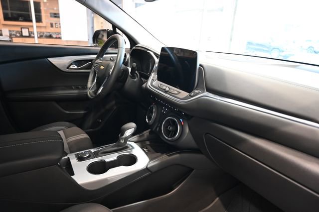 Used 2024 Chevrolet Blazer LT w/ Convenience Package image 13