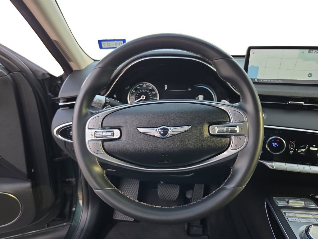 Used 2023 Genesis GV70 2.5T image 12