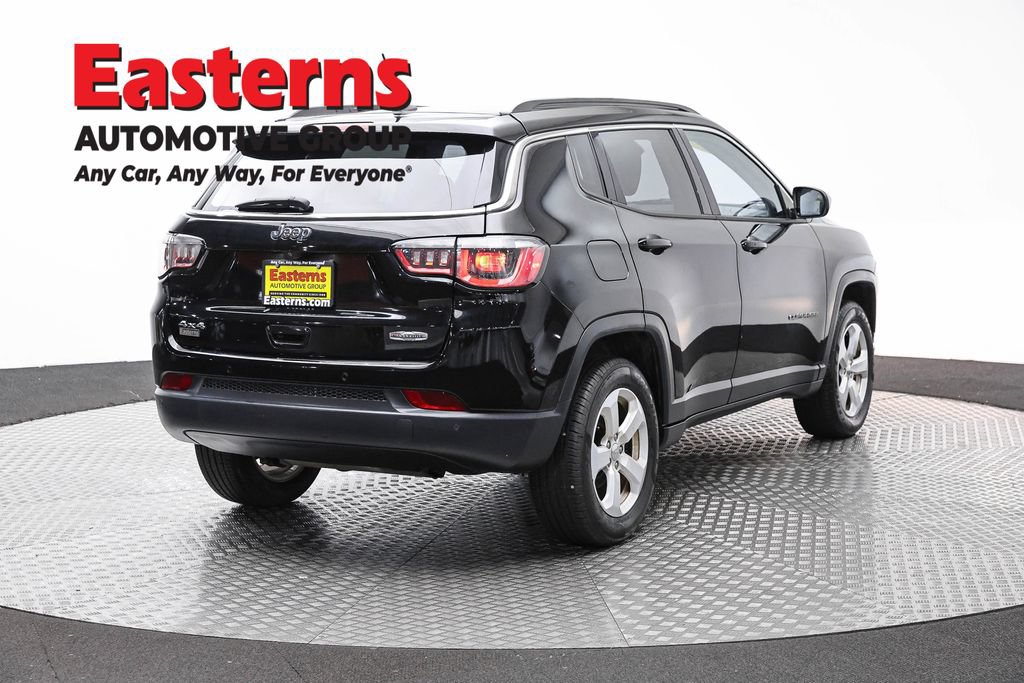 Used 2018 Jeep Compass Latitude w/ Popular Equipment Group AWD/4WD image 5