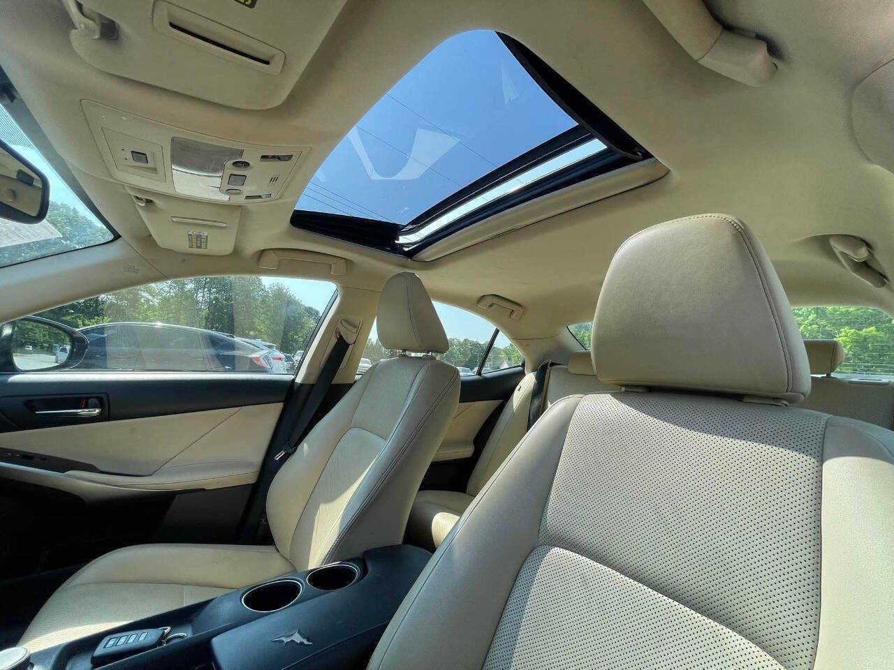 Used 2014 Lexus IS 250 AWD w/ Premium Package image 31