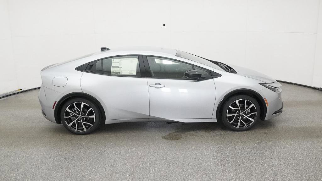 New 2026 Toyota Prius Plug-In Hybrid image 14