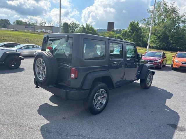 Used 2017 Jeep Wrangler Unlimited Sport AWD/4WD image 8