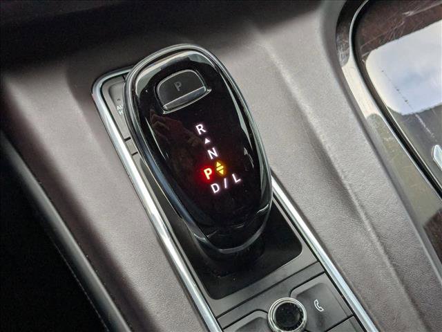 Used 2021 Cadillac Escalade Sport Platinum image 12