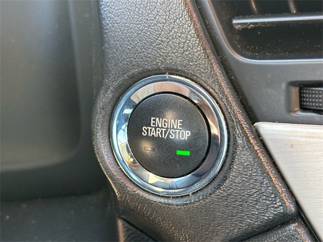 Used 2018 GMC Yukon Denali w/ Denali Ultimate Package image 32