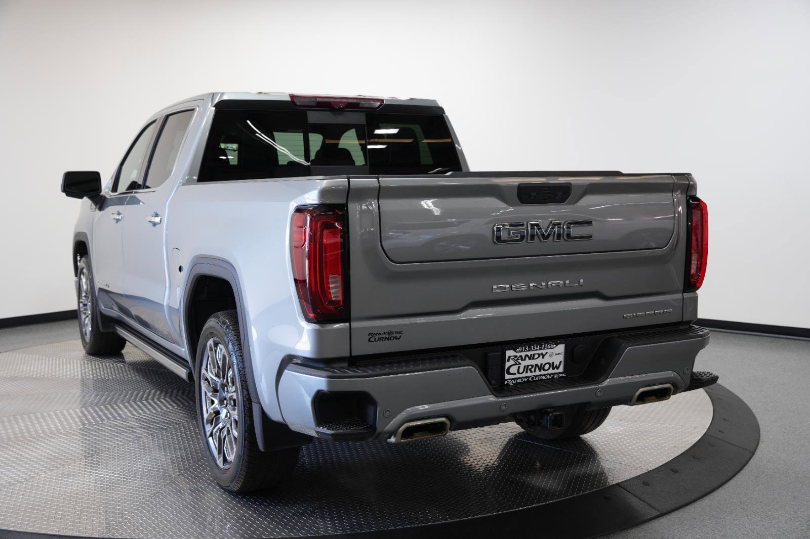 Used 2023 GMC Sierra 1500 Denali Ultimate image 8