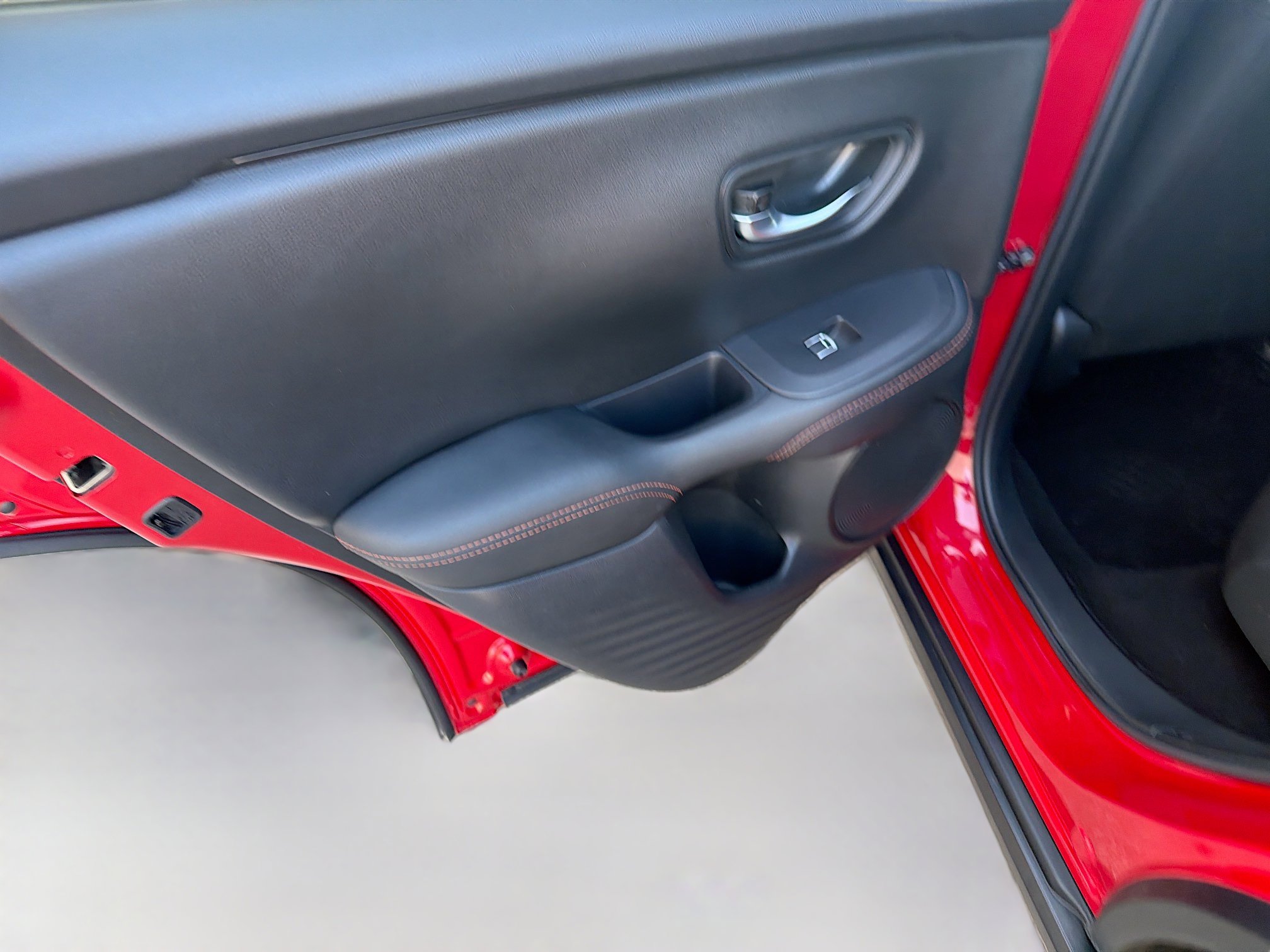 Used 2025 Honda HR-V Sport image 24