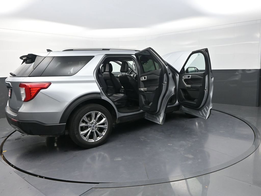 Used 2023 Ford Explorer Limited image 35
