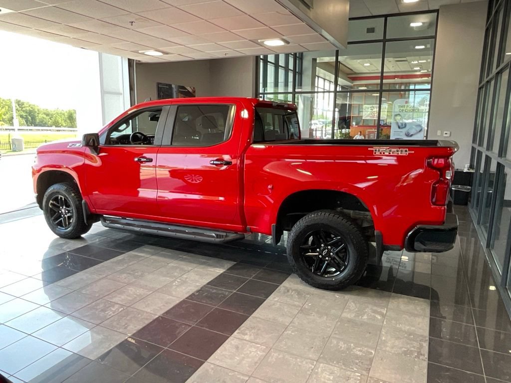 Used 2020 Chevrolet Silverado 1500 LT Trail Boss AWD/4WD image 4
