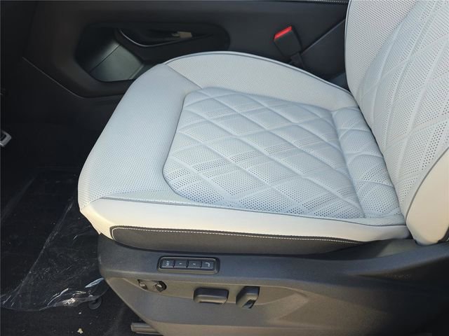 New 2026 Volkswagen Atlas Cross Sport SEL Premium R-Line image 17