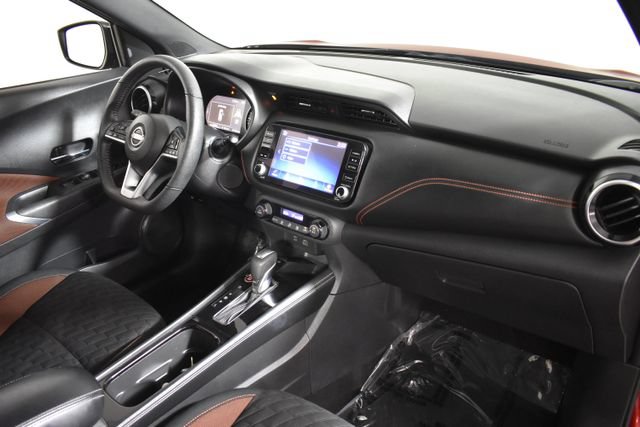 Used 2022 Nissan Kicks SR FWD image 33