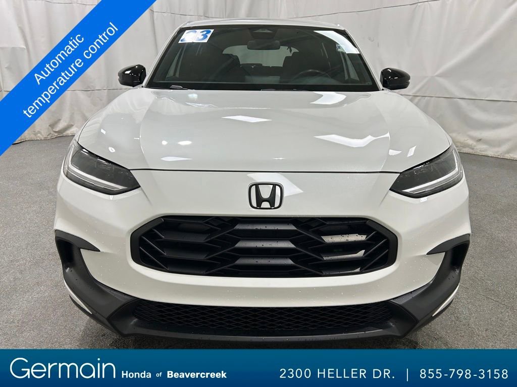 Used 2023 Honda HR-V Sport image 3
