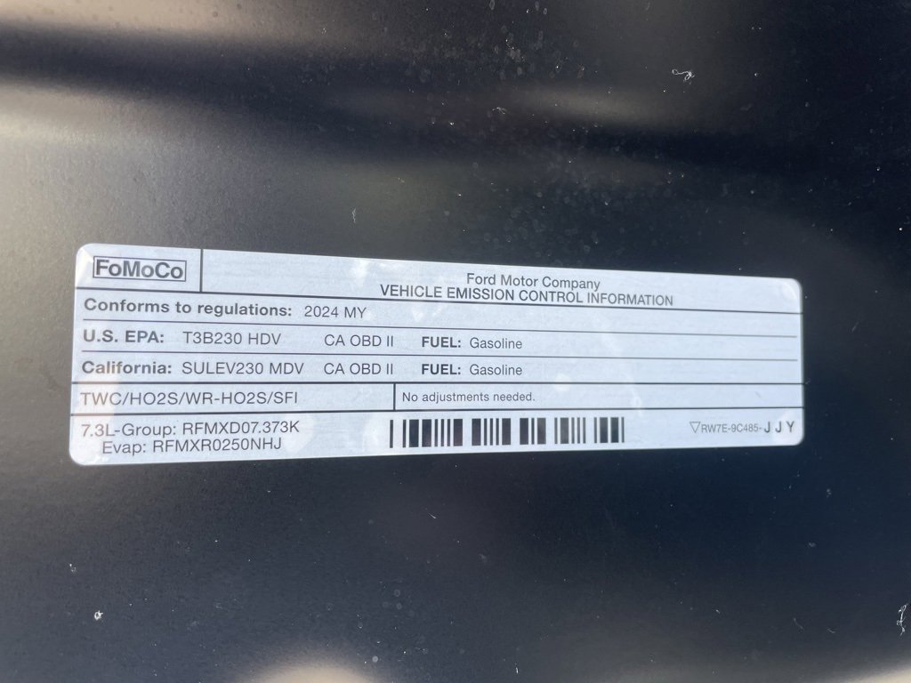 Used 2024 Ford F250 Lariat w/ Tremor Off-Road Package image 44