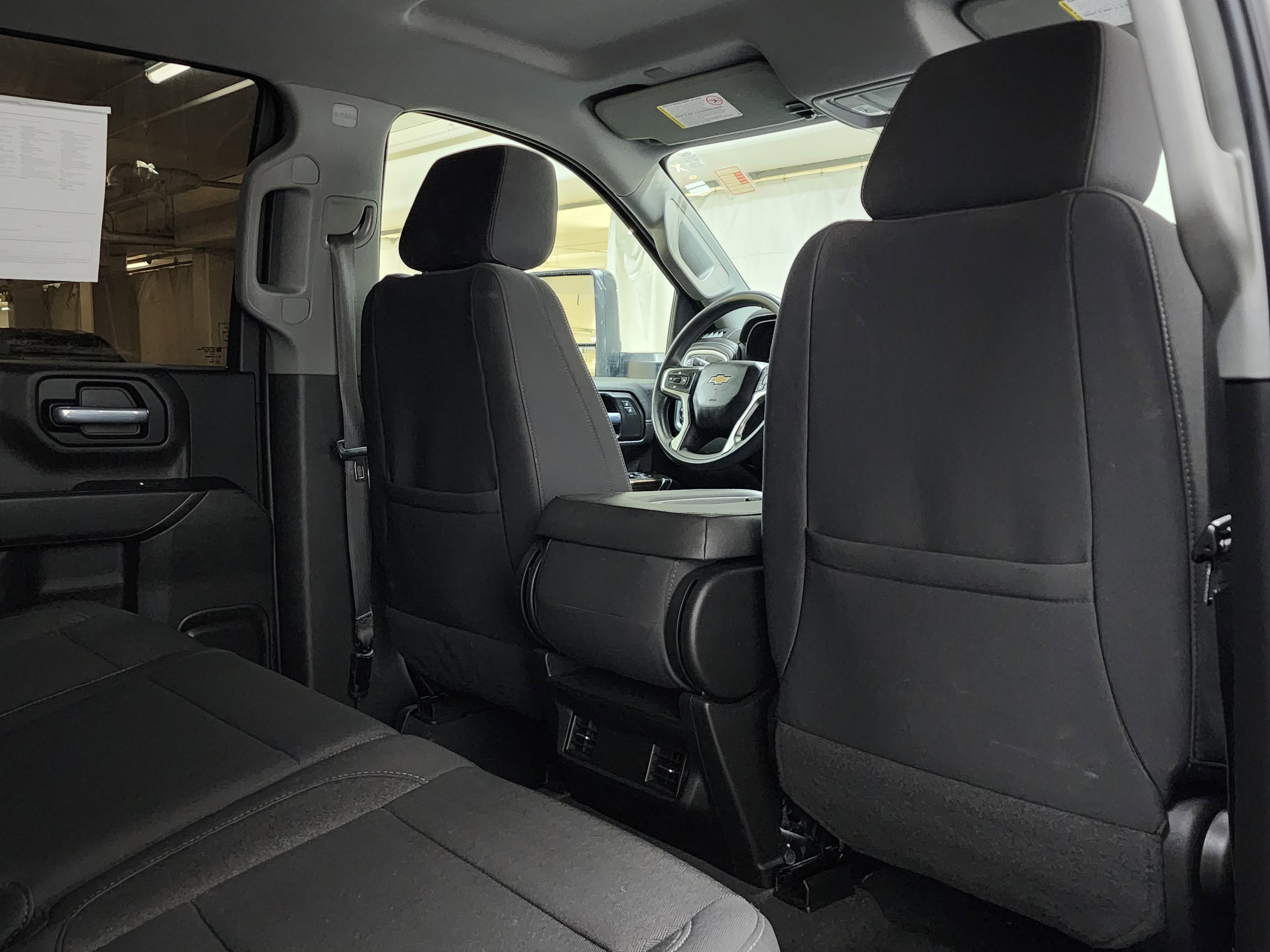 Used 2021 Chevrolet Silverado 2500 LT w/ Z71 Off-Road Package AWD/4WD image 18