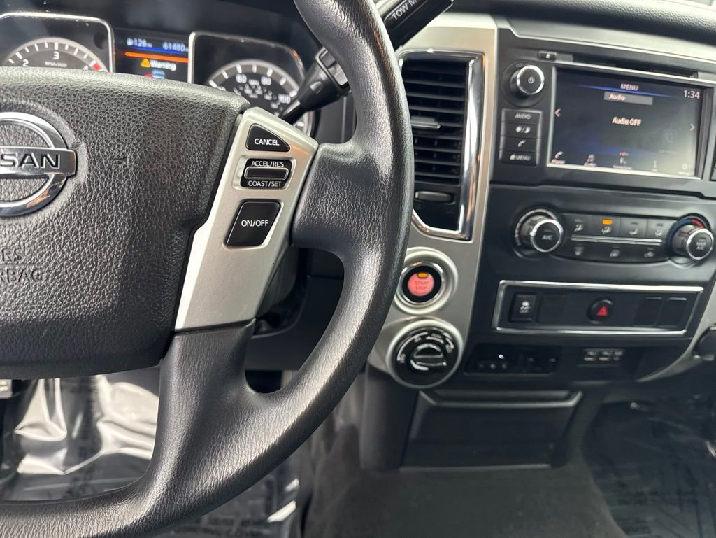 Used 2019 Nissan Titan SV AWD/4WD image 27