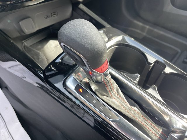 New 2026 Chevrolet Trax RS w/ Sunroof Package FWD image 19