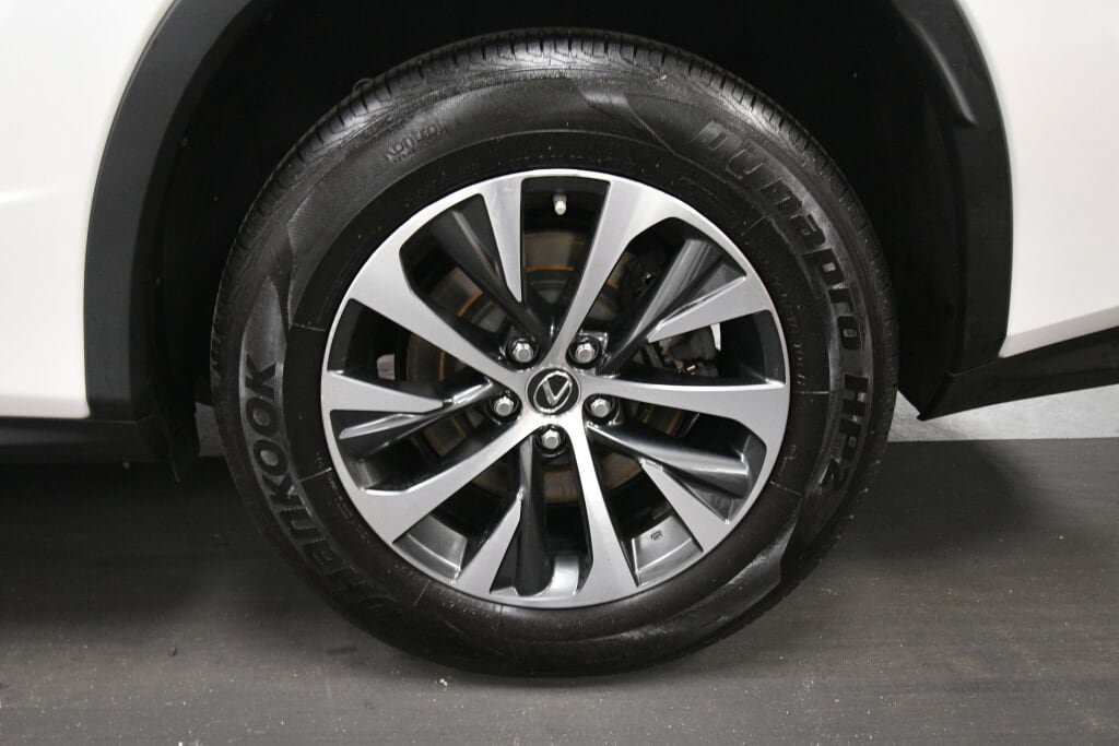 Used 2021 Lexus RX 350L Premium w/ Premium Package AWD/4WD image 34