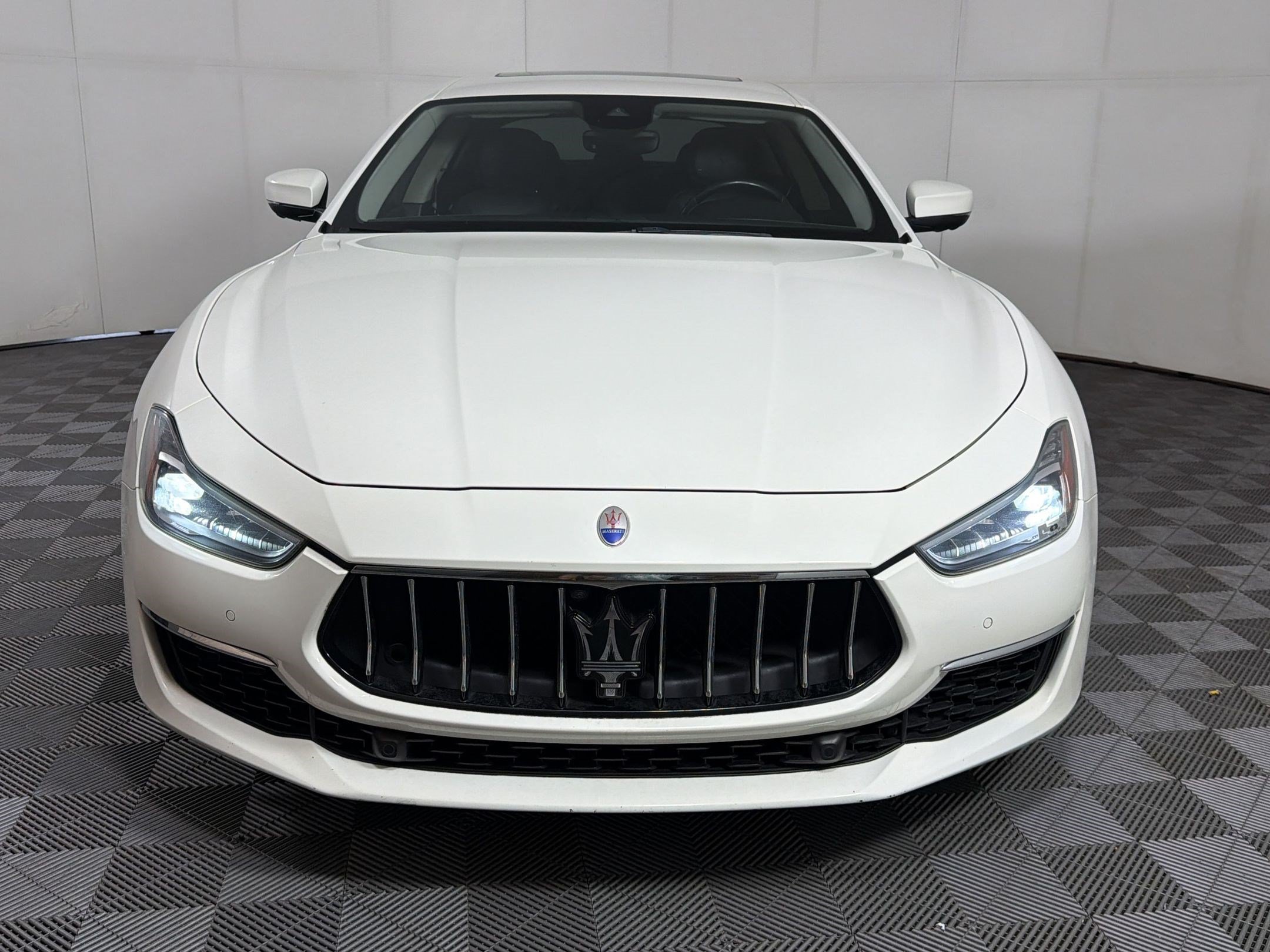 Used 2020 Maserati Ghibli S GranLusso AWD/4WD image 6