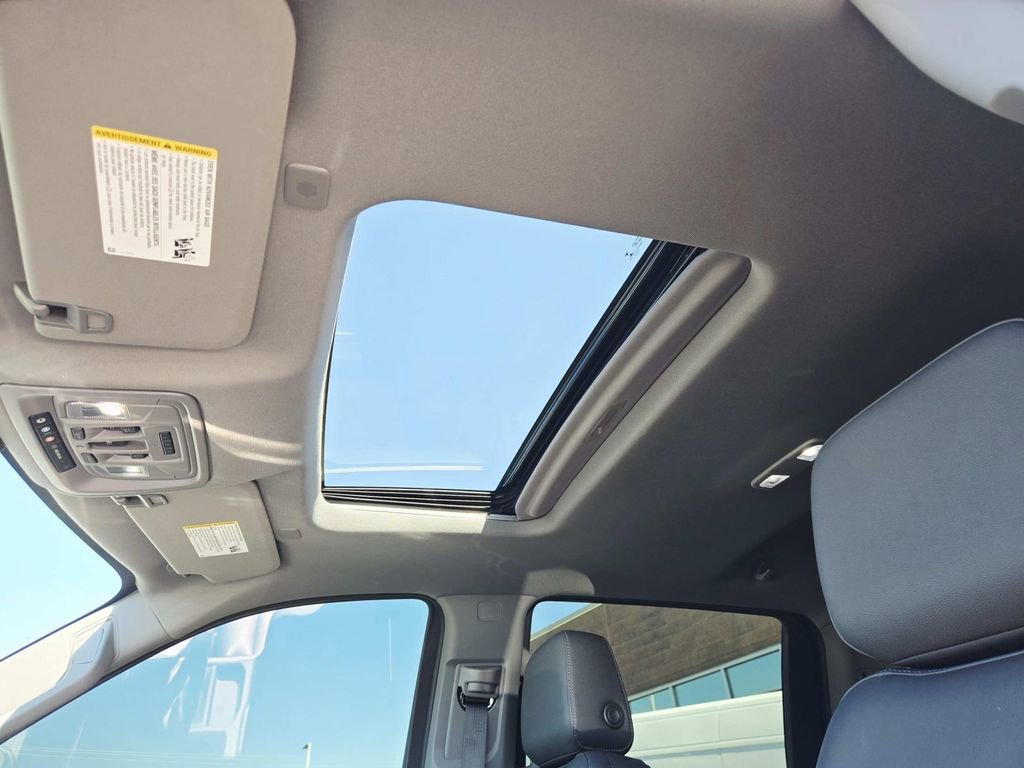 Used 2022 Chevrolet Silverado 1500 LT Trail Boss w/ LT Trail Boss Premium Package image 9