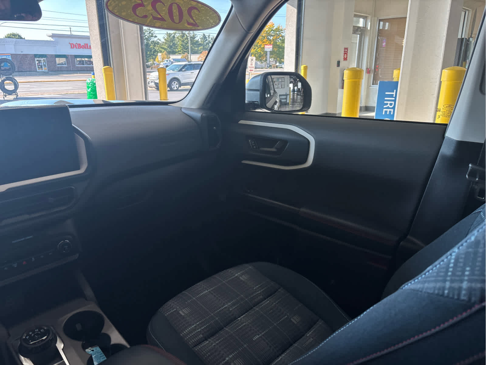 Used 2025 Ford Bronco Sport Heritage w/ Convenience Package image 10