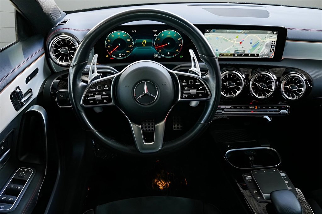 Used 2023 Mercedes-Benz CLA 250 4MATIC image 30