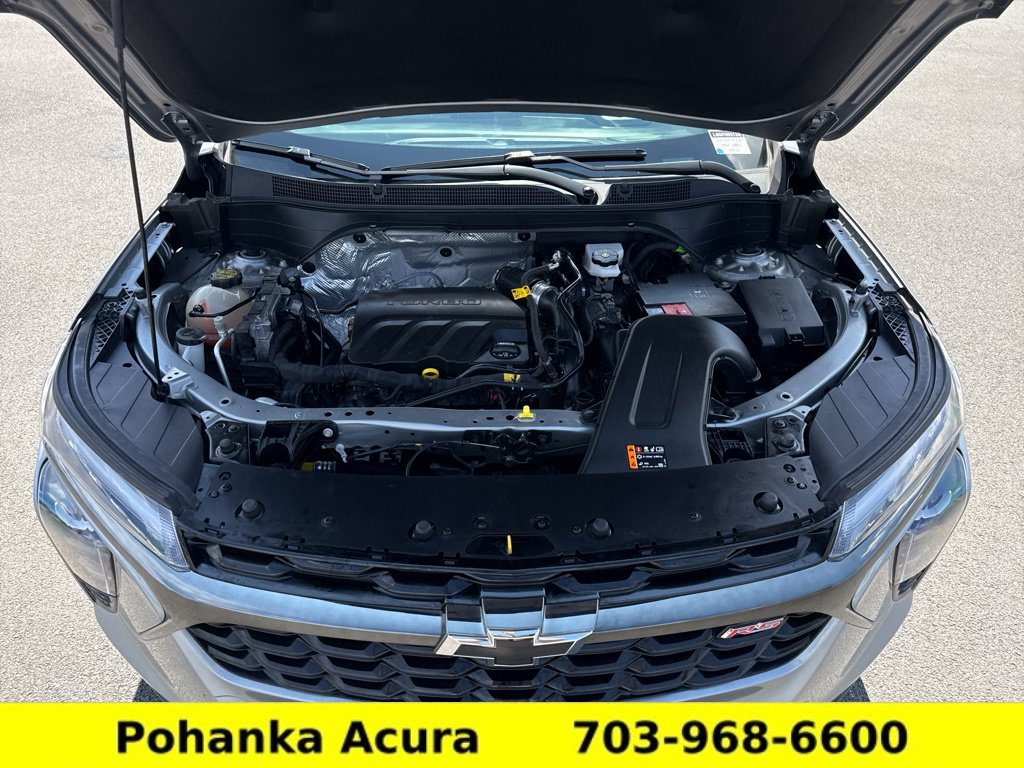 Used 2024 Chevrolet Trax RS w/ Sunroof Package FWD image 28