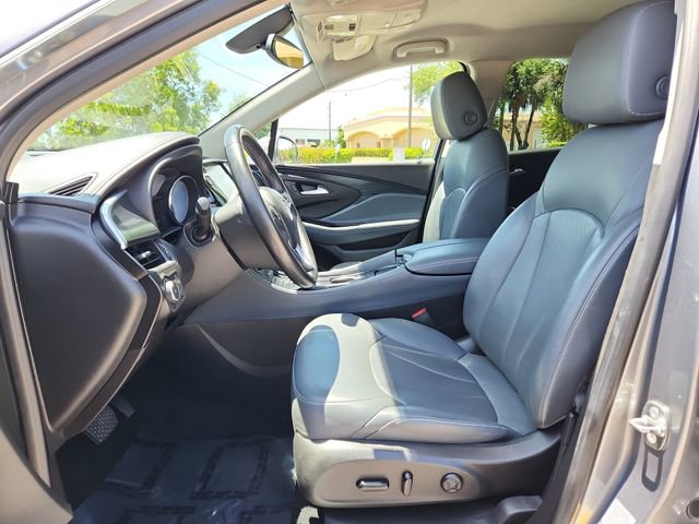 Used 2020 Buick Envision Essence FWD image 16