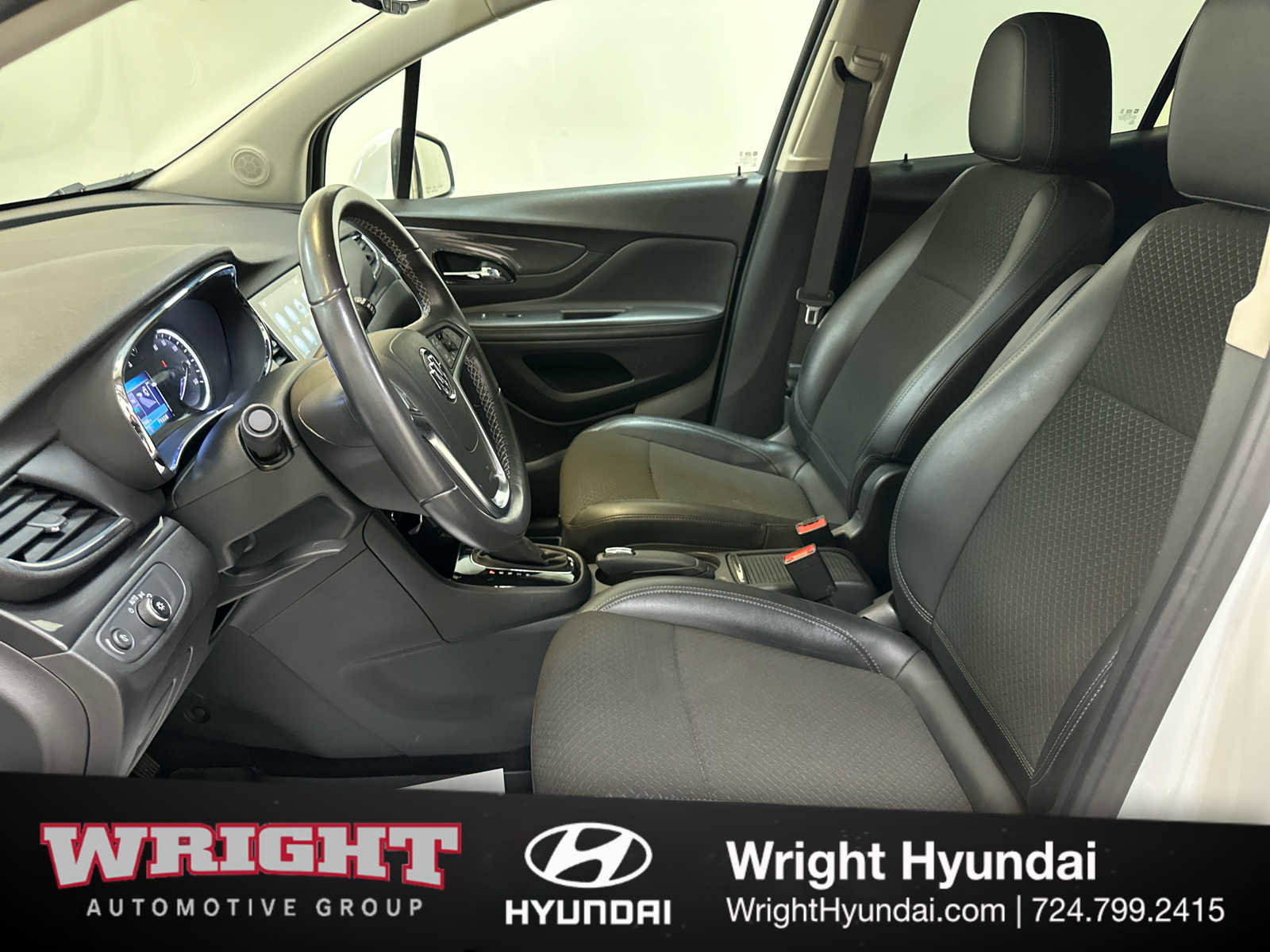 Used 2020 Buick Encore Preferred image 11