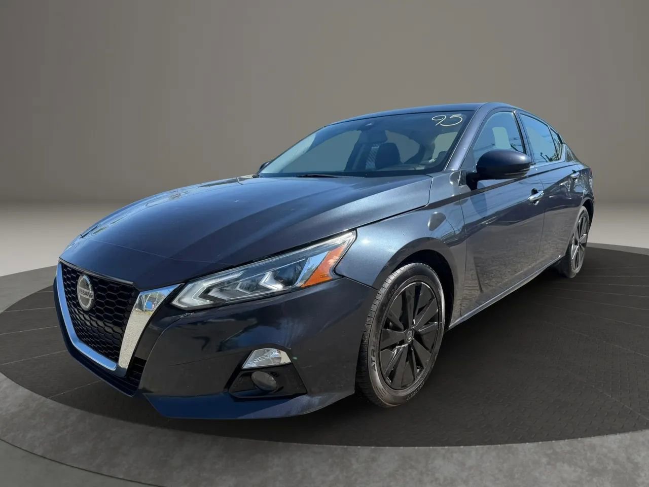 Used 2019 Nissan Altima 2.5 SL FWD image 1