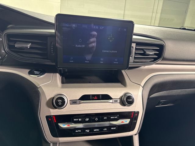 Used 2023 Ford Explorer XLT image 32