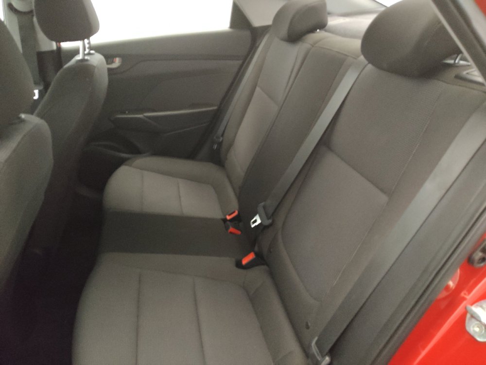 Used 2018 Hyundai Accent SE FWD image 18