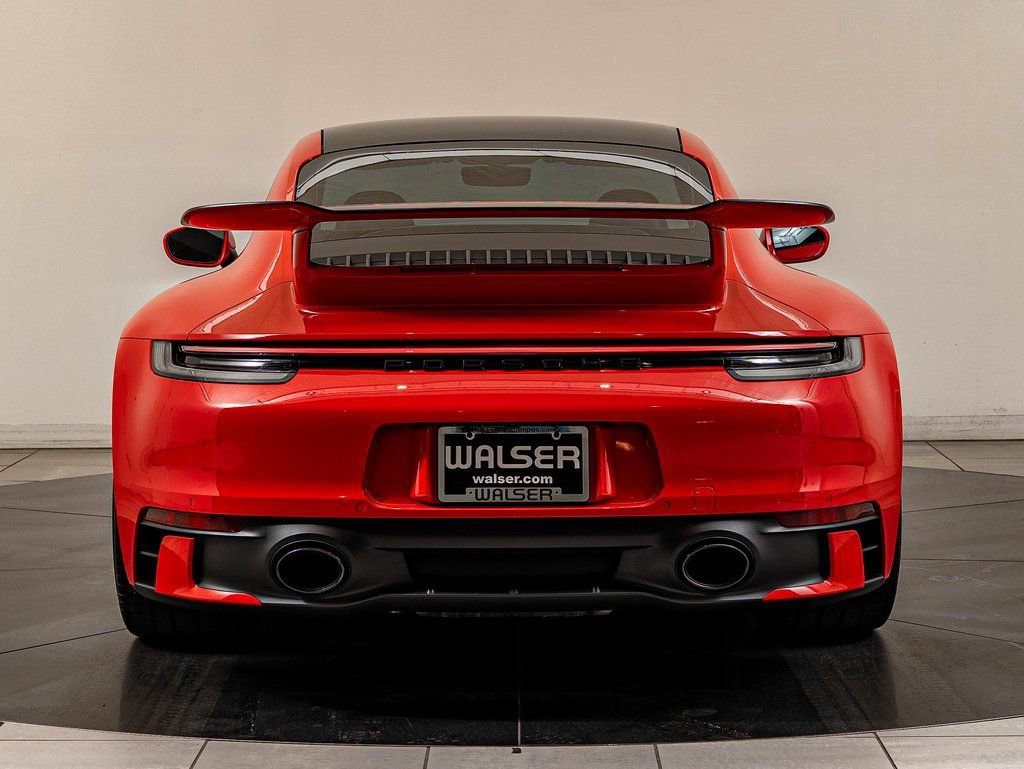 Certified 2024 Porsche 911 Carrera GTS RWD image 7