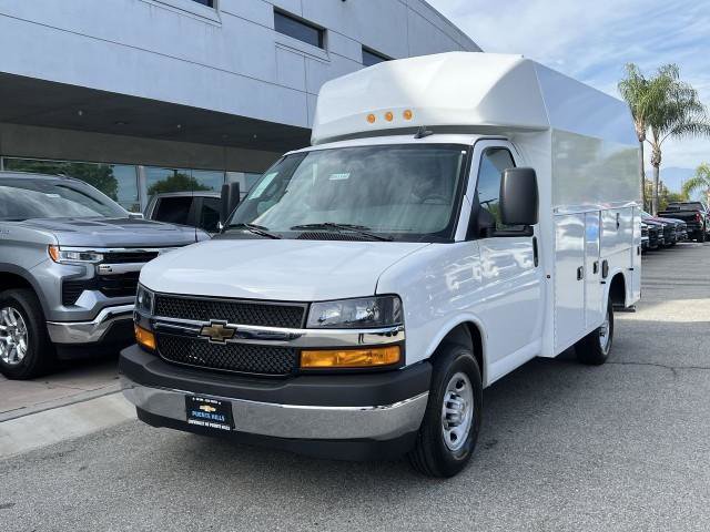New 2025 Chevrolet Express 3500 w/ Power Convenience Package