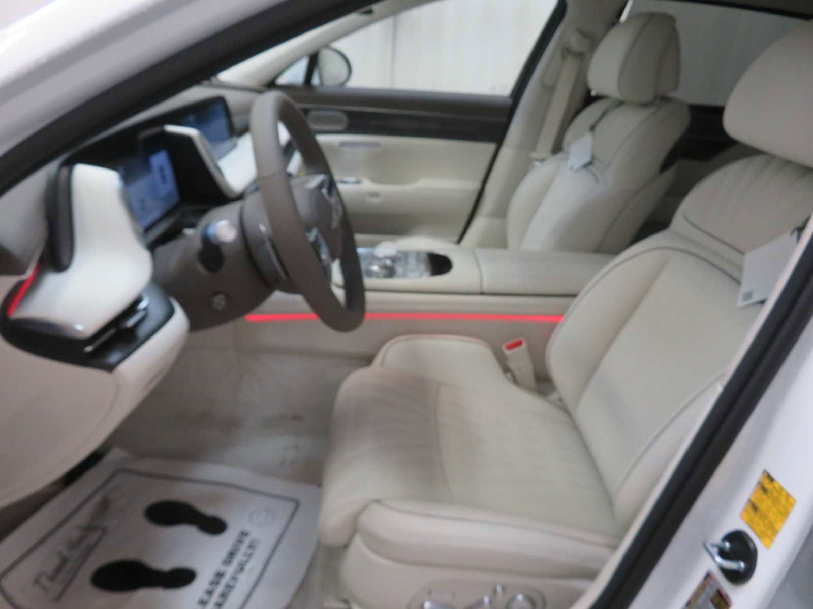 New 2026 Genesis G90 3.5T image 12