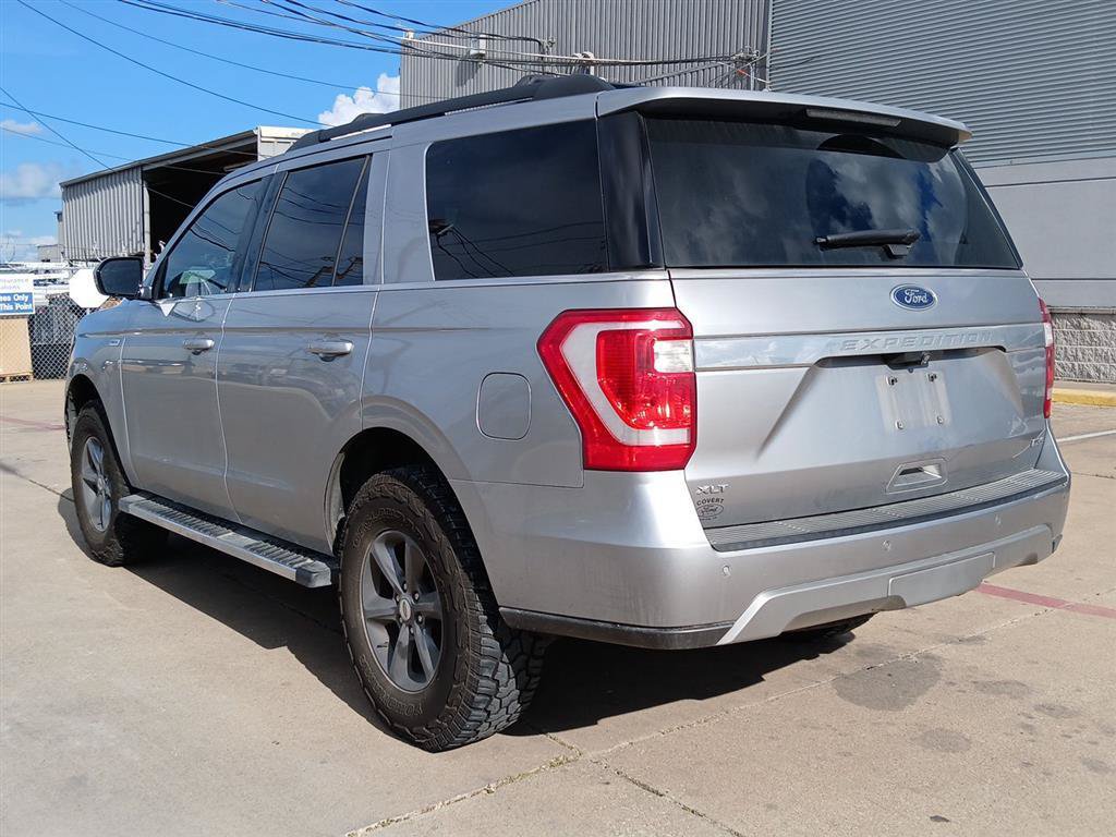 Used 2021 Ford Expedition XLT AWD/4WD image 17