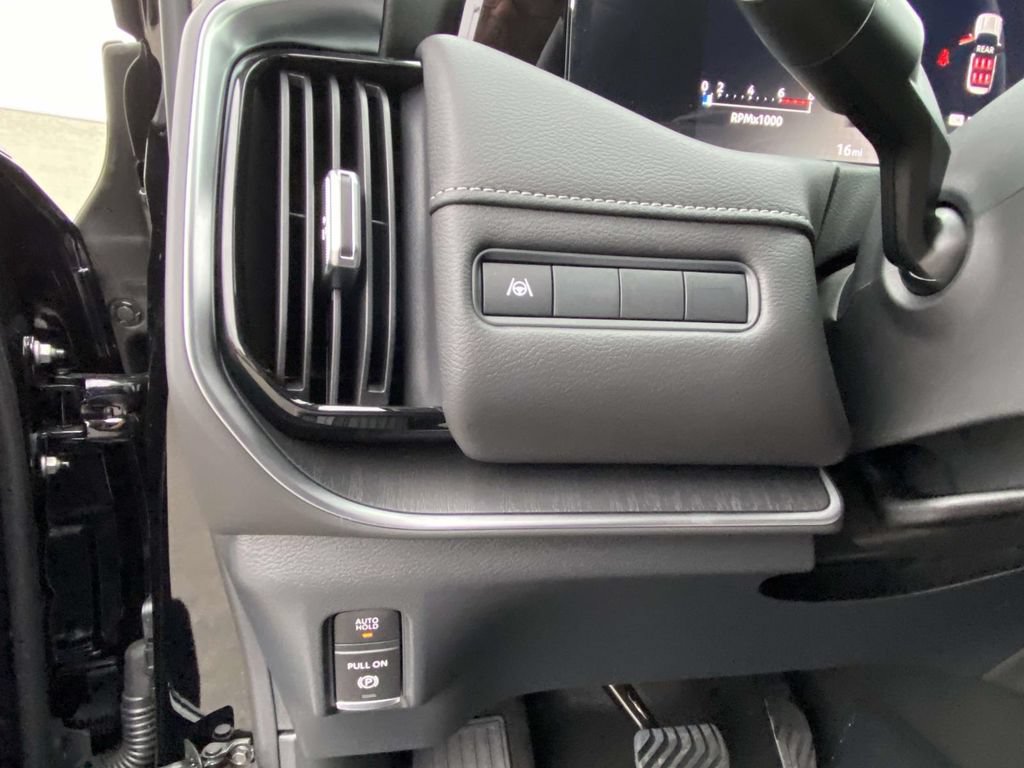 New 2026 Nissan Armada SV RWD image 20