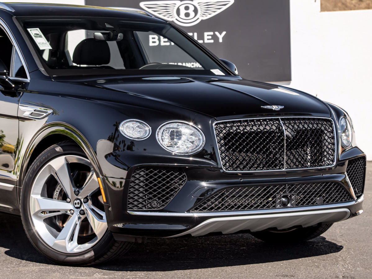 Used 2025 Bentley Bentayga Extended Wheelbase AWD/4WD image 9
