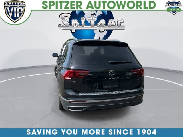 Used 2022 Volkswagen Tiguan SE w/ Panoramic Sunroof Package AWD/4WD image 8