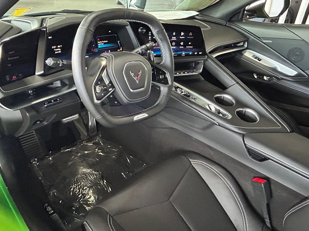 Used 2026 Chevrolet Corvette Z06 RWD image 21