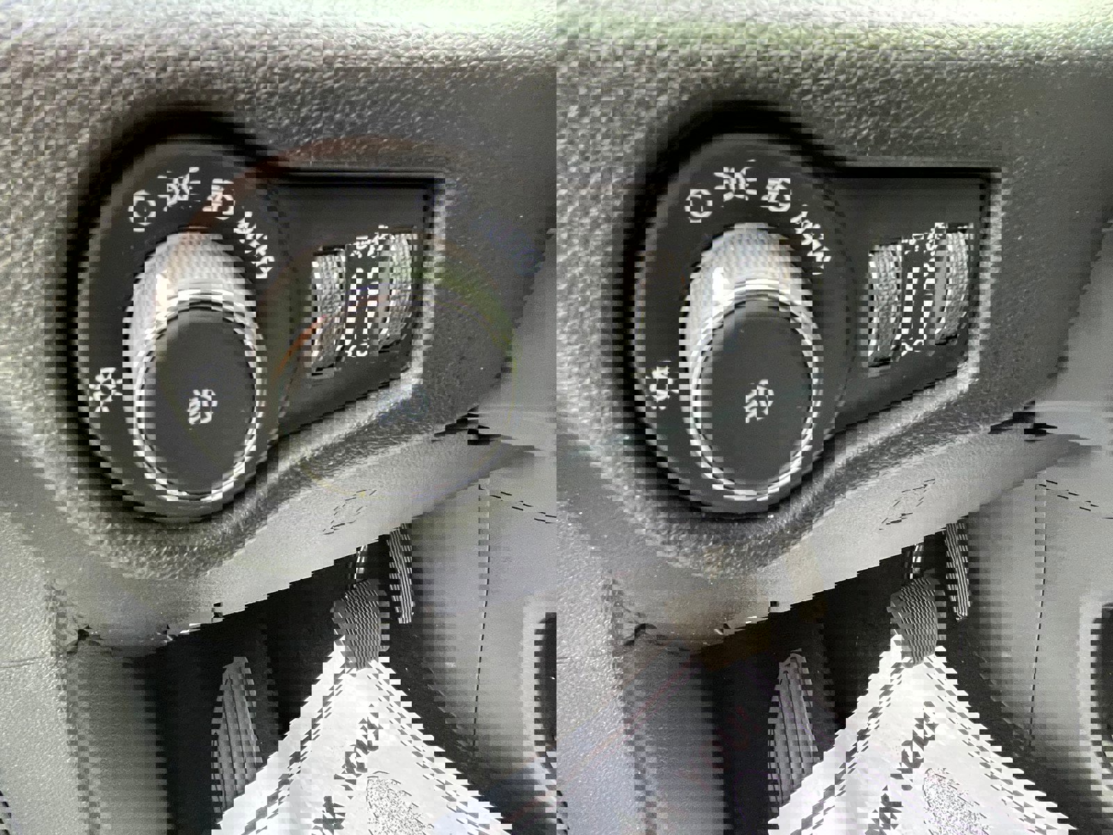 Used 2025 Chrysler Pacifica Limited image 11