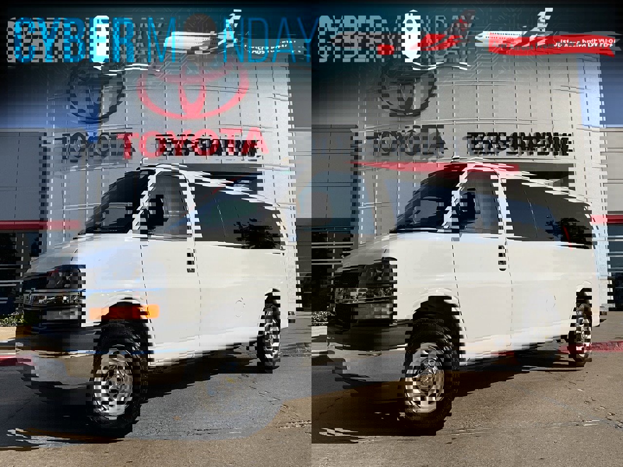 Used 2024 Chevrolet Express 3500 LT w/ LT Preferred Equipment Group