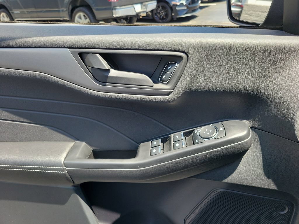 New 2026 Ford Escape Active w/ Cold Weather Package AWD/4WD image 19