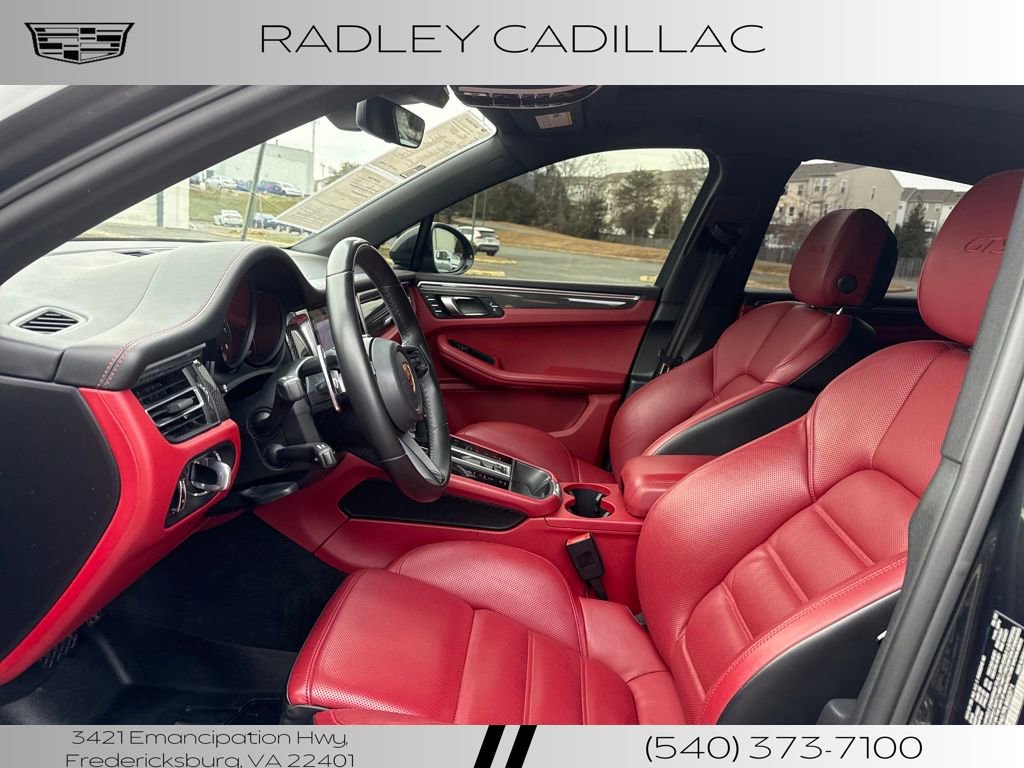Used 2023 Porsche Macan GTS image 3