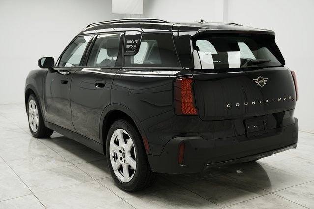 Used 2025 MINI Cooper Countryman S image 7