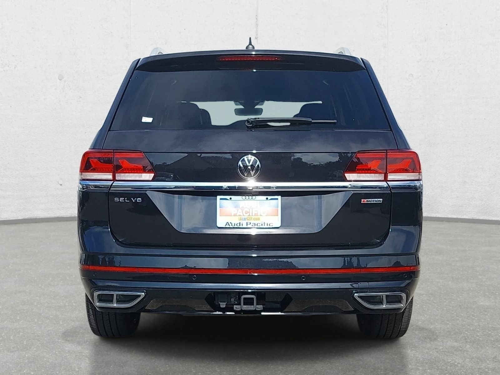 Used 2022 Volkswagen Atlas SEL Premium AWD/4WD image 6