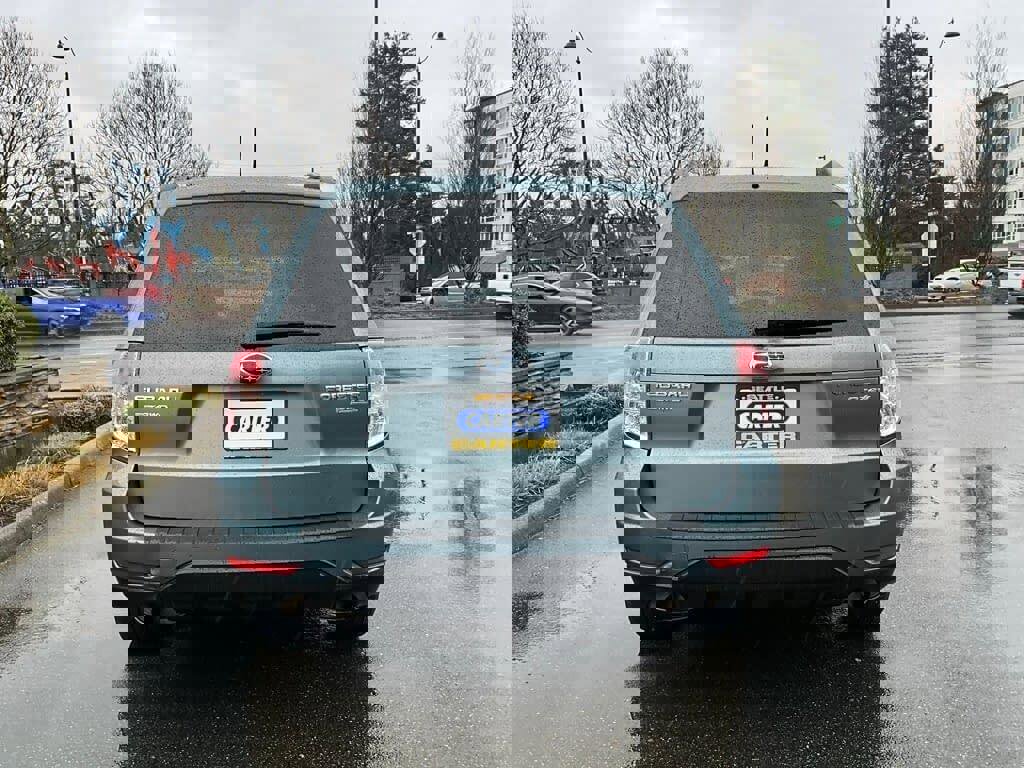 Used 2012 Subaru Forester 2.5X Premium w/ All-Weather Pkg image 7